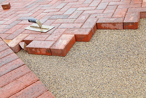 Best Driveway Paving Company  in Dalworthington Gardens, TX